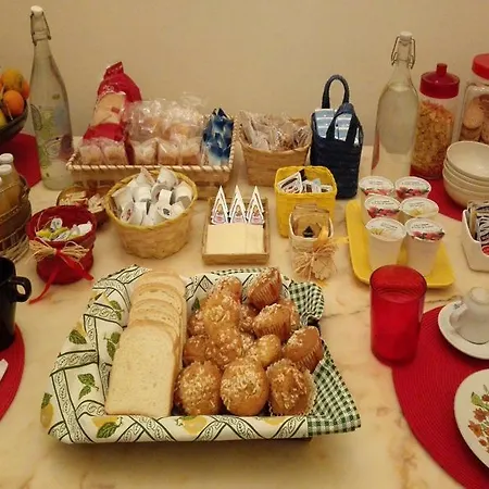 Casa Mariella Bed & Breakfast Naples